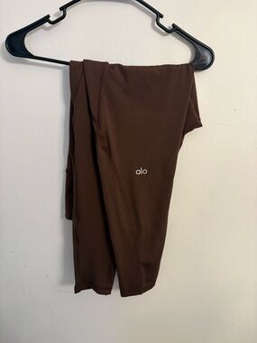 Alo yoga espresso pocket Active Leggings size XL